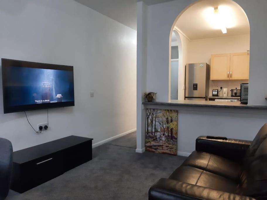 Entire Rental, Easy Reach To Etihad Stadium Manchester Luaran gambar