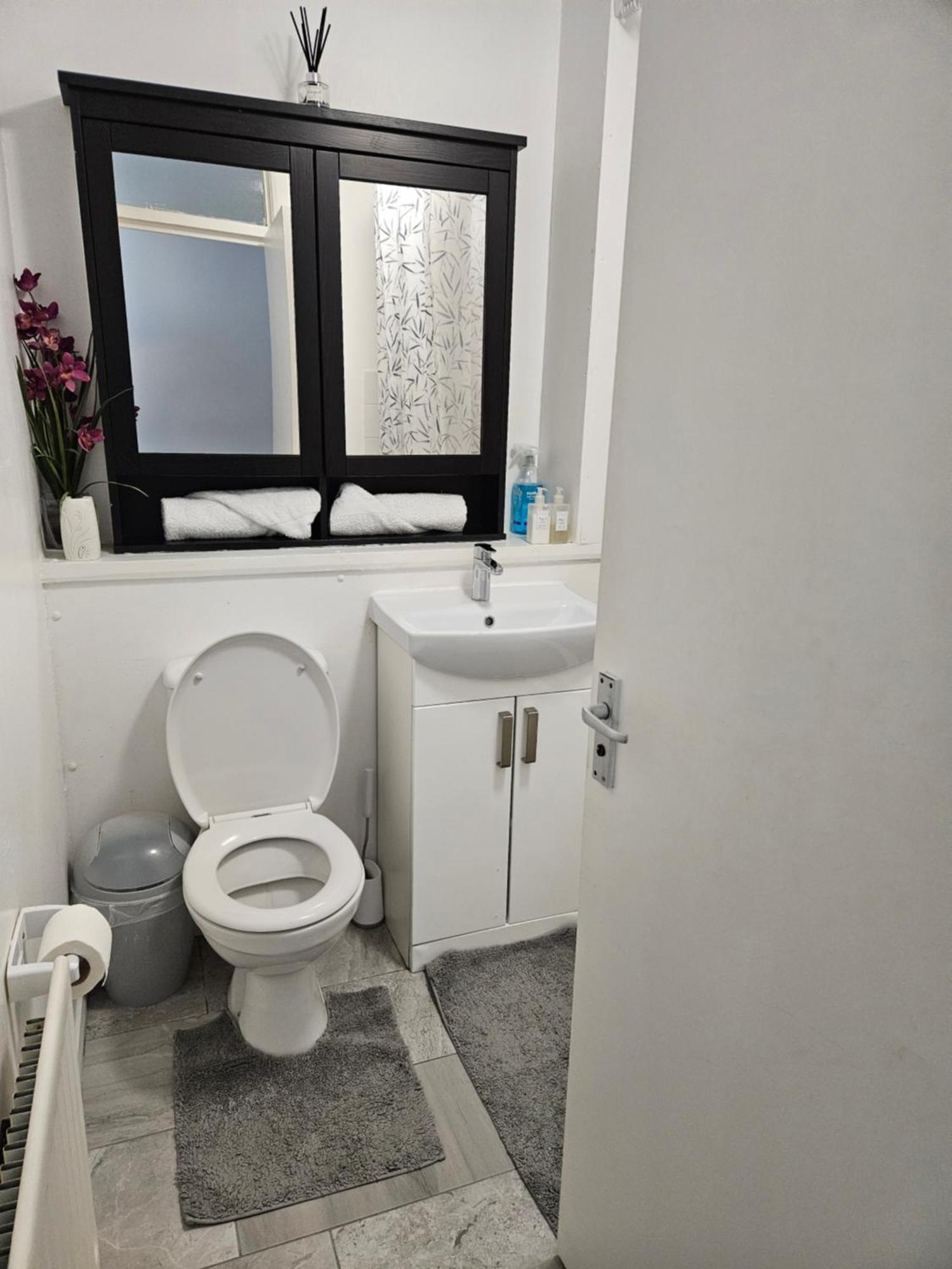 Entire Rental, Easy Reach To Etihad Stadium Manchester Luaran gambar