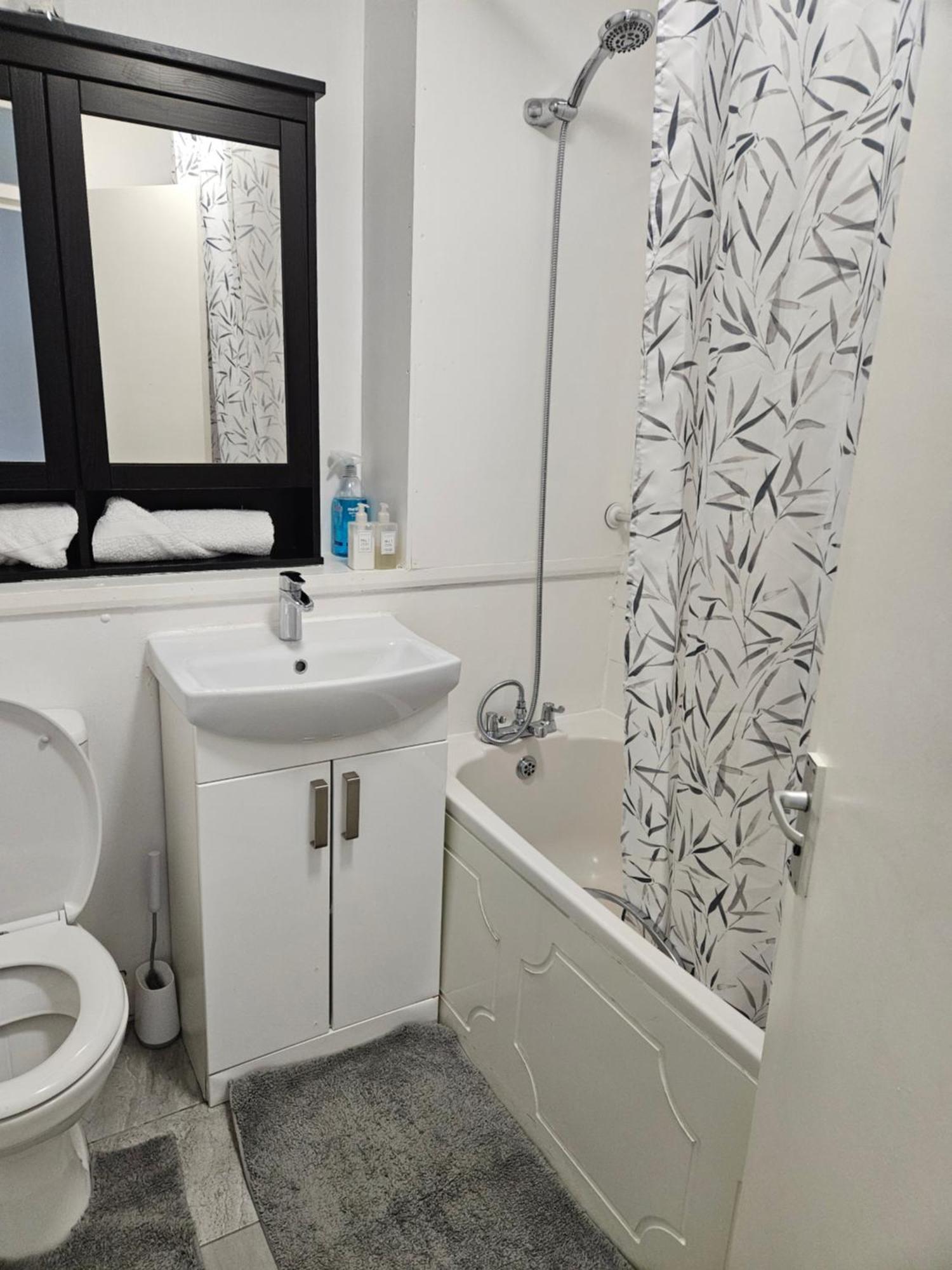 Entire Rental, Easy Reach To Etihad Stadium Manchester Luaran gambar